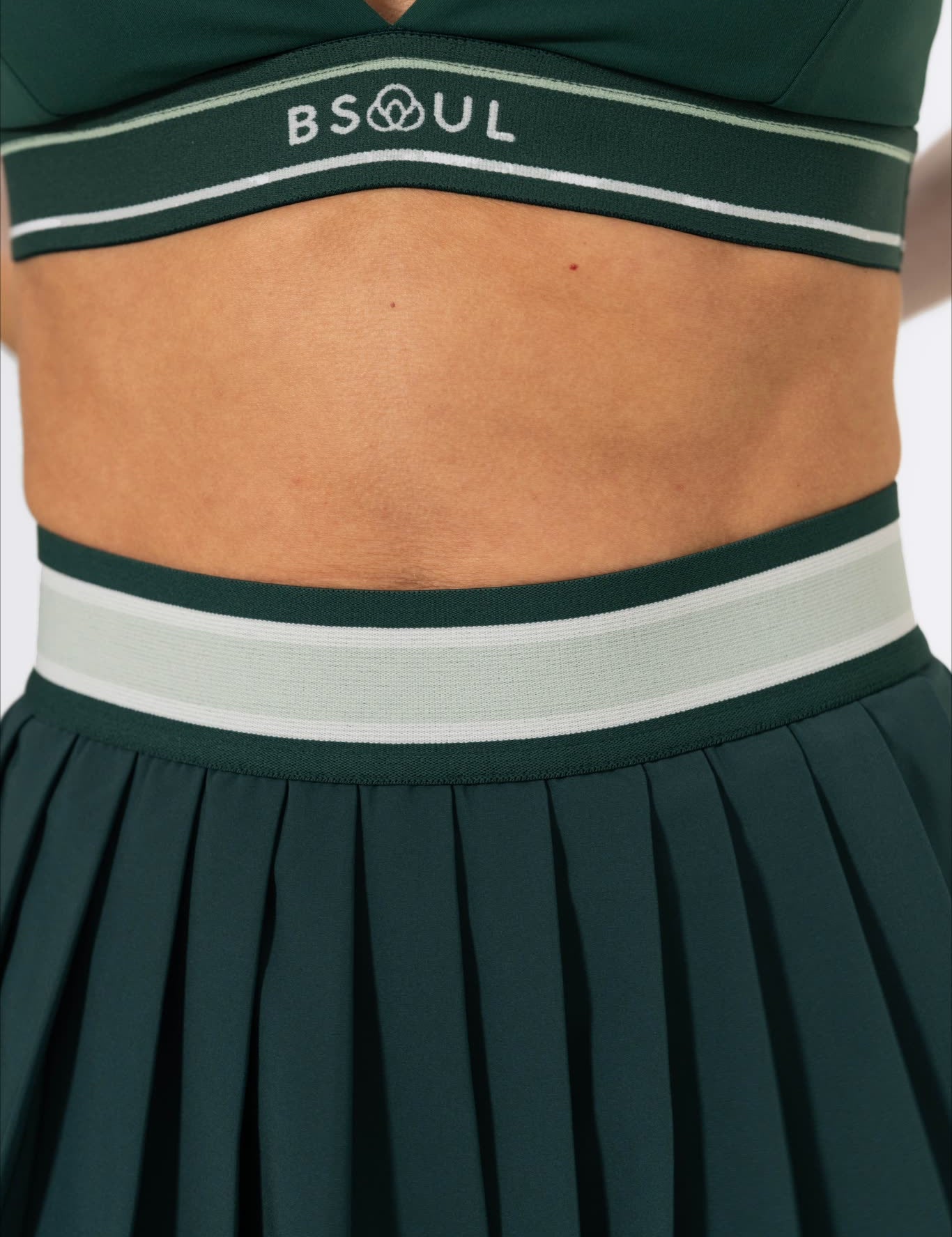 Dúo con falda verde – 4