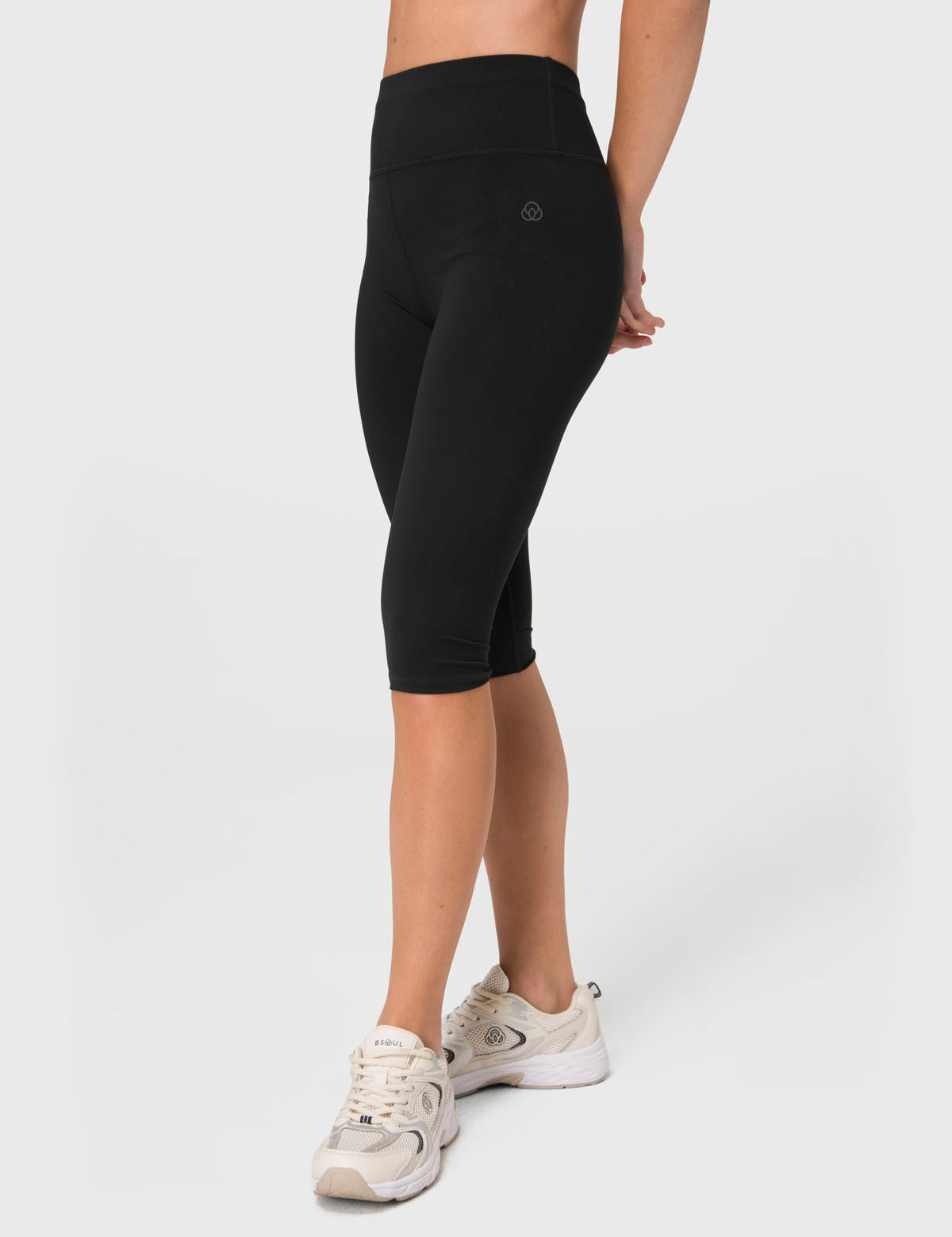 Leggings Capri Maite Aloe – Negro – 3