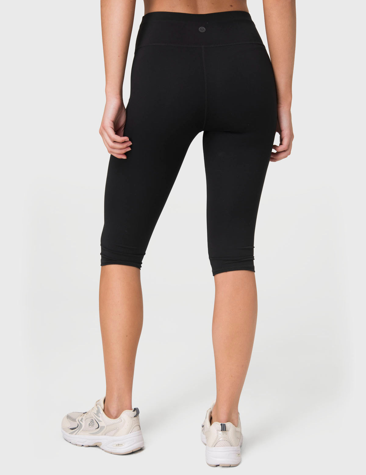 Leggings Capri Maite Aloe – Negro – 4
